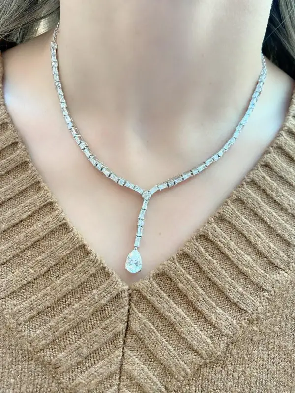 Mozanit Taşlı Su Yolu Kolye